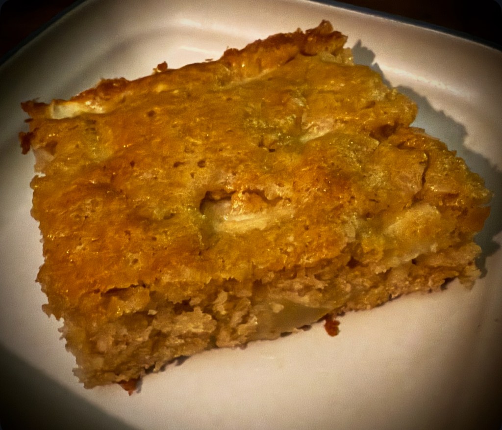 Apple Cinnamon Cake